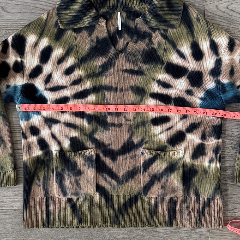 🌼YFG🌼 Chunky Tie-Dye Pullover Sweater, Size M - Picture 4 of 10